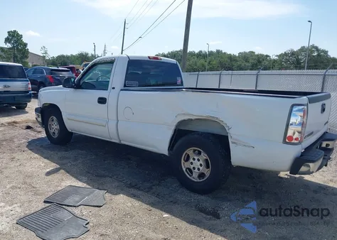 2003 Chevrolet Silverado 1500 Ls z USA, uszkodzony, nr VIN 1GCEC14T73Z194209